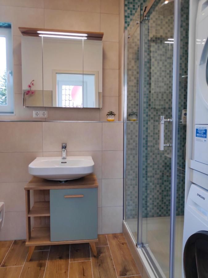 Mini-apartment Ruhig Und Verkehrsgünstig In Apartment *